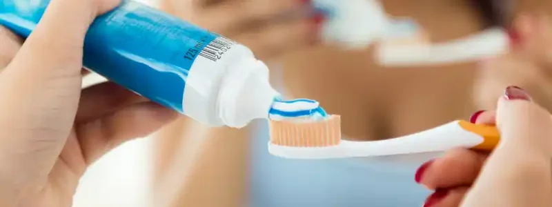 la-mejor-pasta-de-dientes-segun-dentistas-en-2025-guia-completa